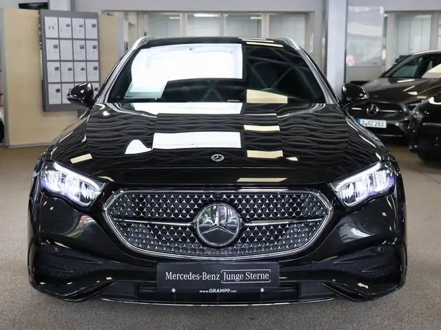 Mercedes-Benz E-Class view 2