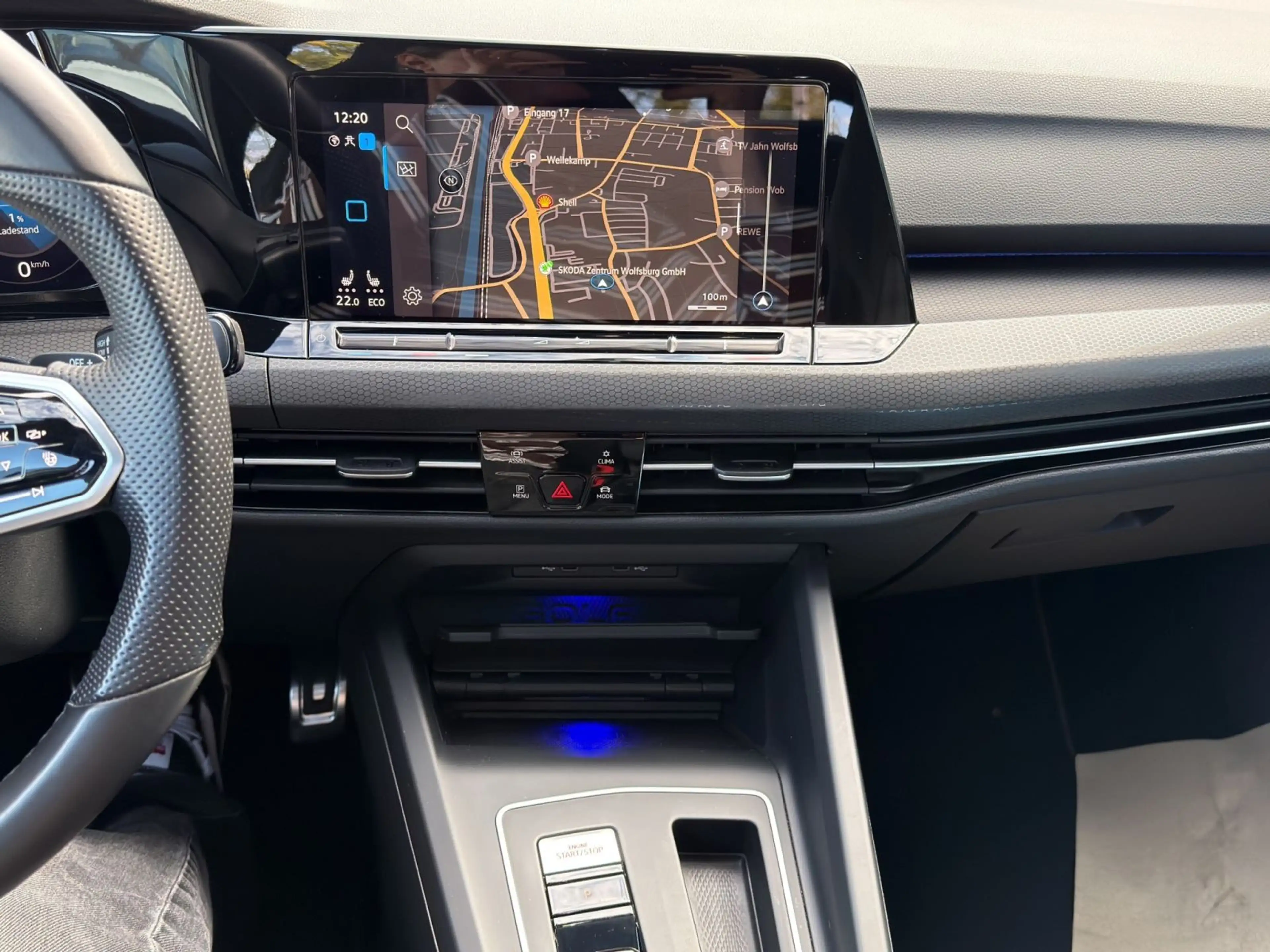 Volkswagen Golf GTE 8 VIII 1.4 eTSI Hybrid DSG GTE HeadUp/Matri — photo 13