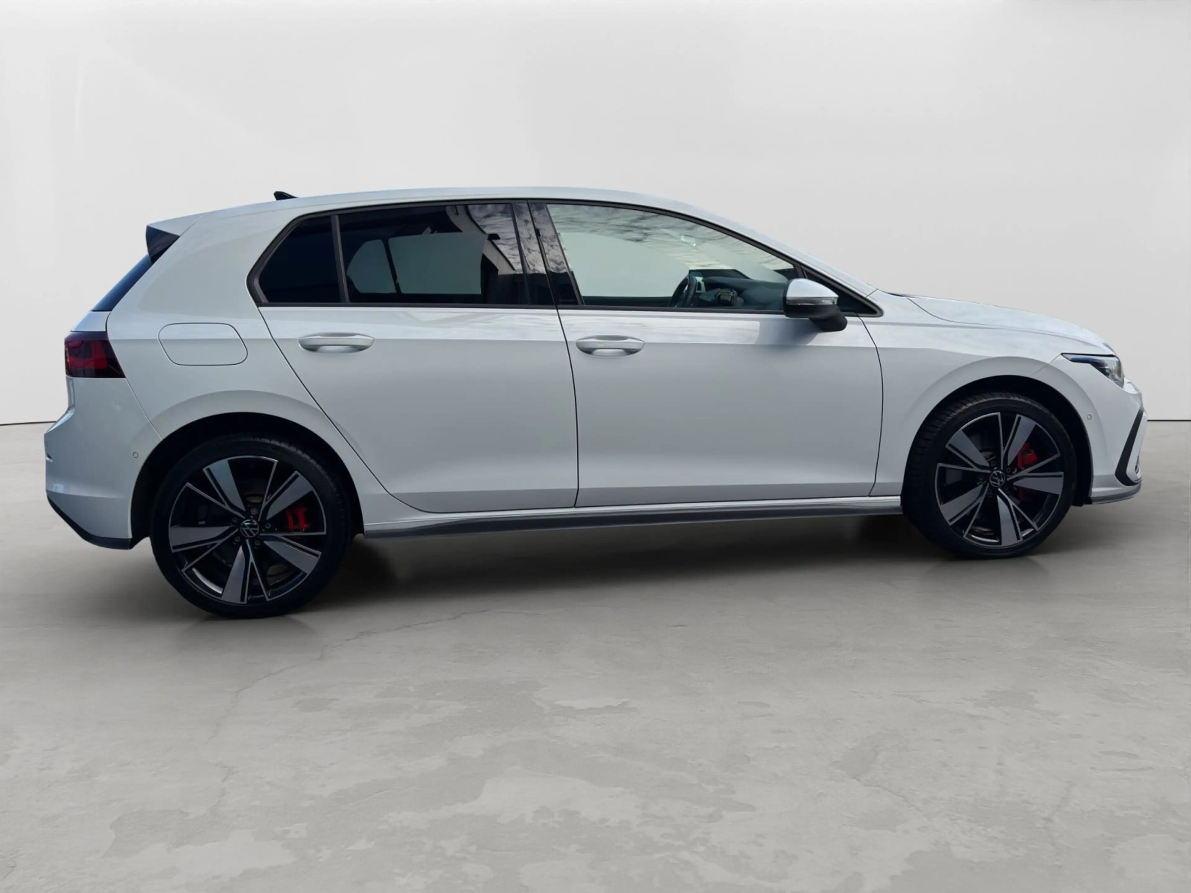 Volkswagen Golf GTE 8 VIII 1.4 eTSI Hybrid DSG GTE HeadUp/Matri — photo 6