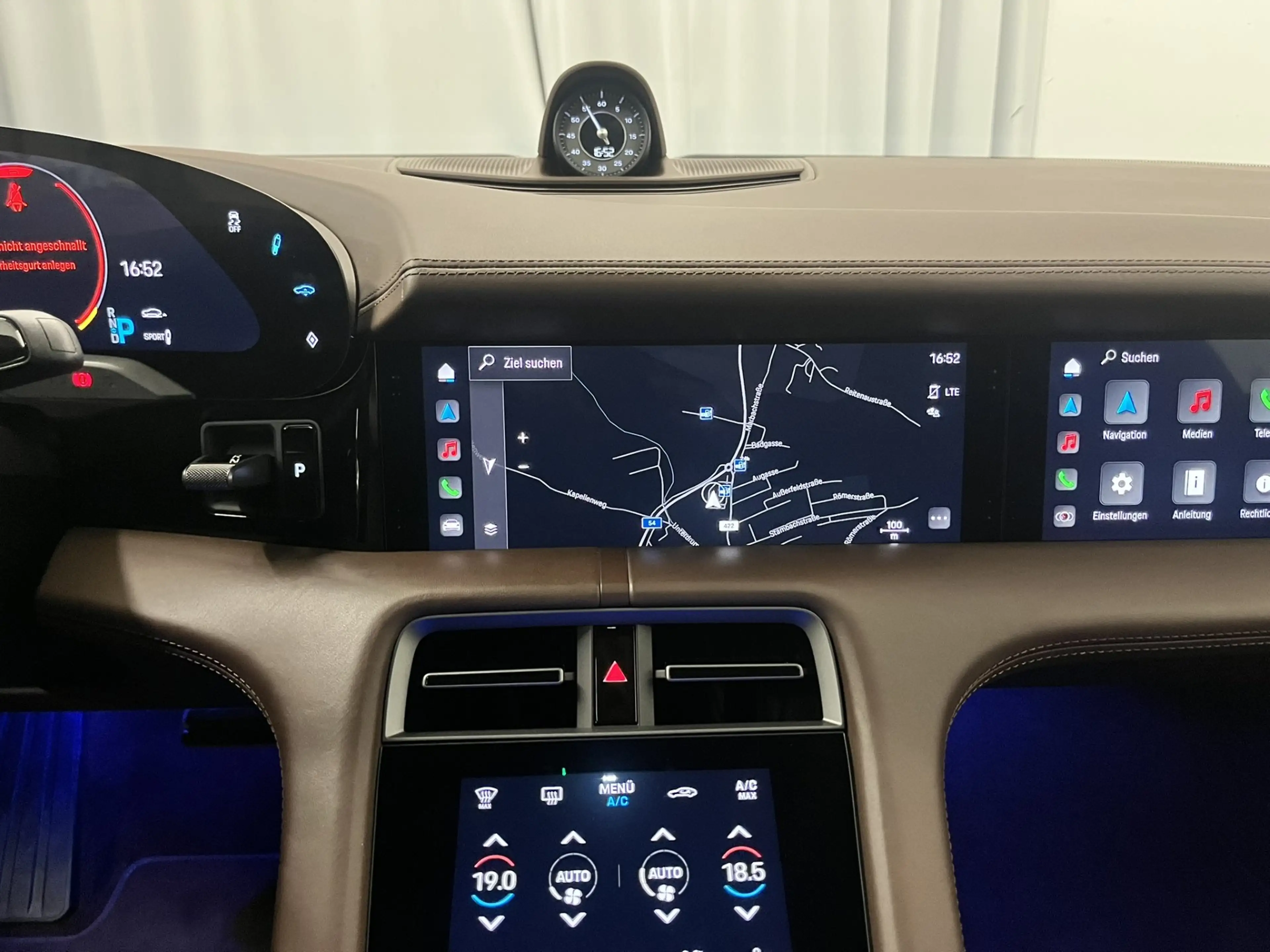 Porsche Taycan Turbo S *Sport Chrono / BOSE / PCCB* — photo 12