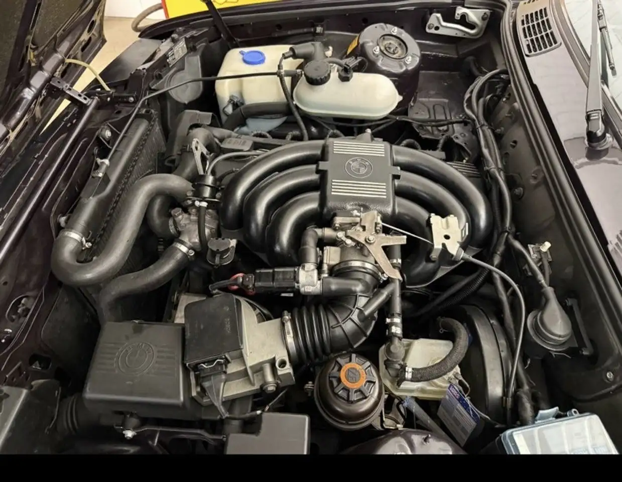 BMW 325i, foto 4