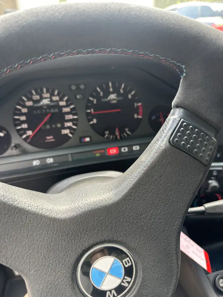 BMW 325i, foto 11
