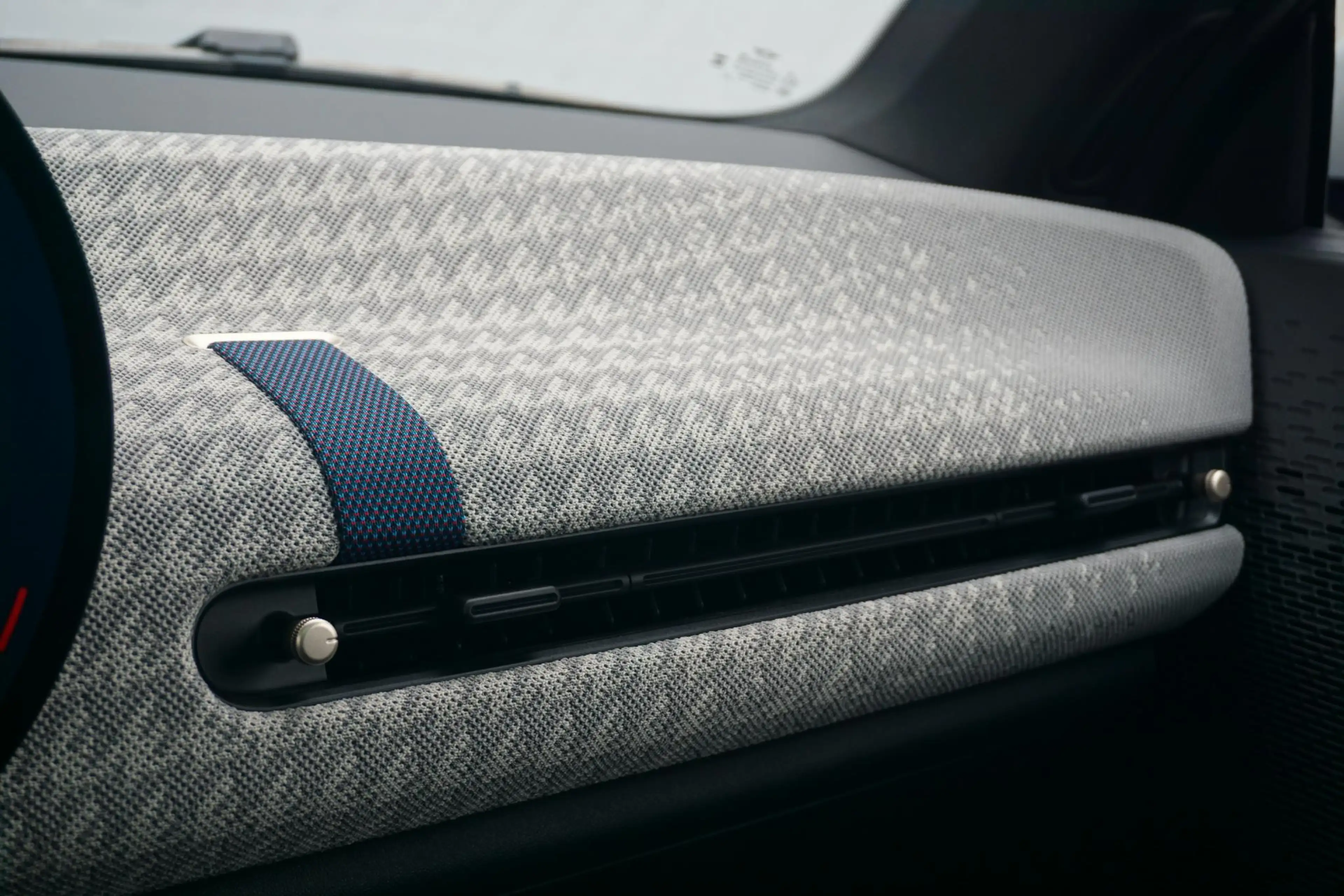 MINI Cooper E Favoured Trim | Pakket L — photo 13