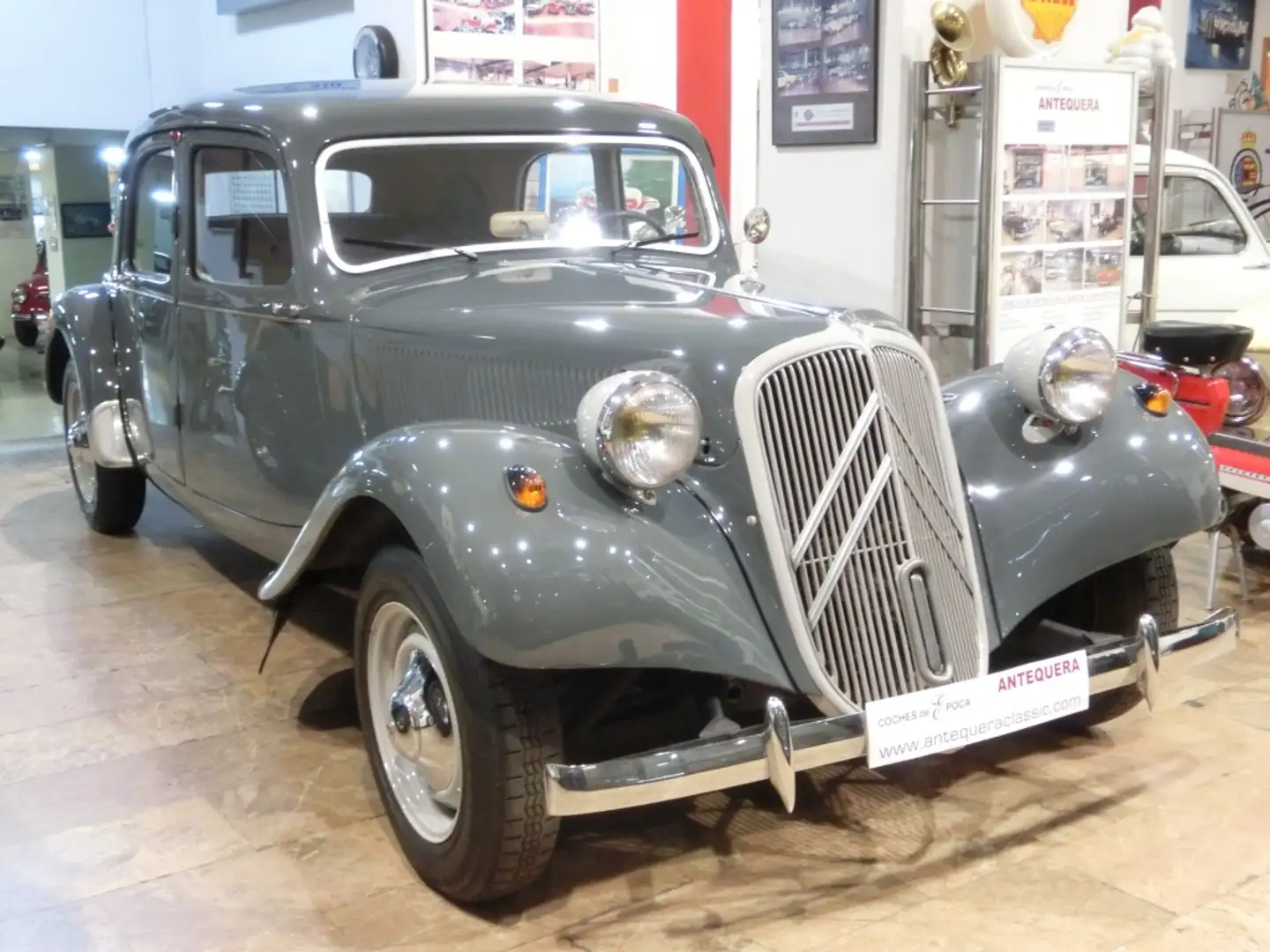 Citroen 2CV 11 CV Legere Gris - 1