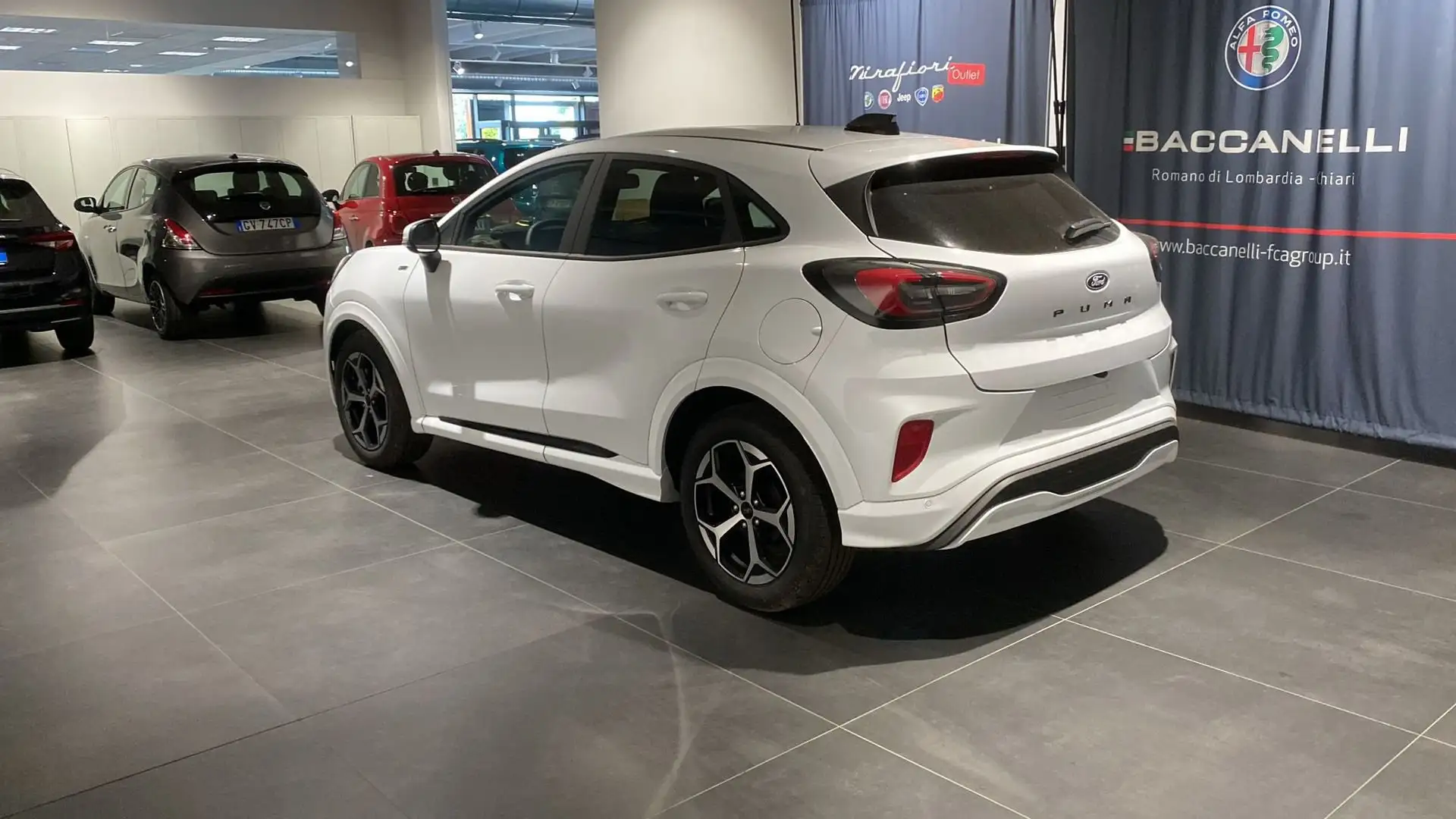 Ford Puma 1.0 EcoBoost Hybrid 125 CV S&S ST-Line White - 2