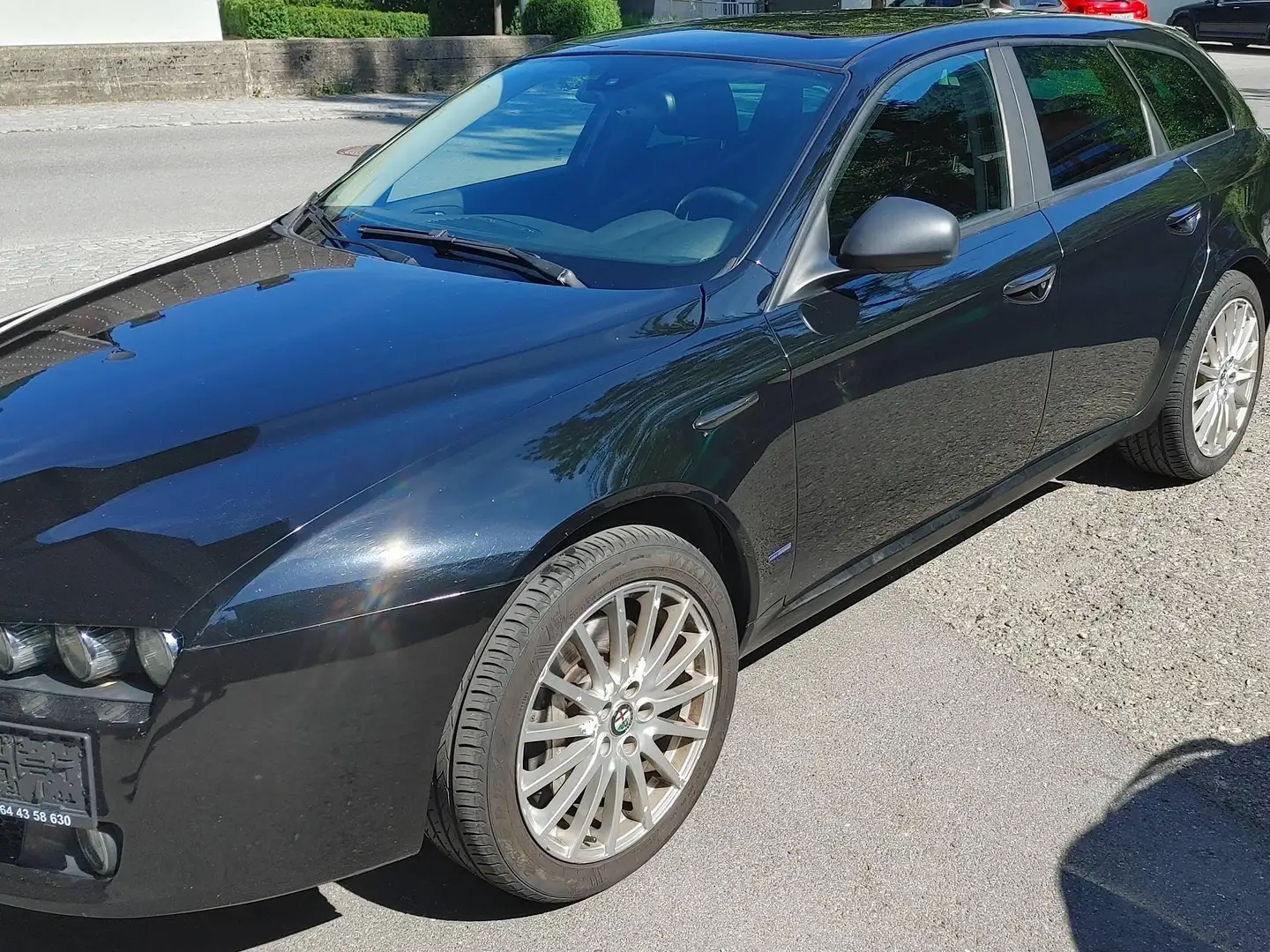 Alfa Romeo 159 Alfa 159 SW 1,8 TBi Distinctive Distinctive Schwarz - 2