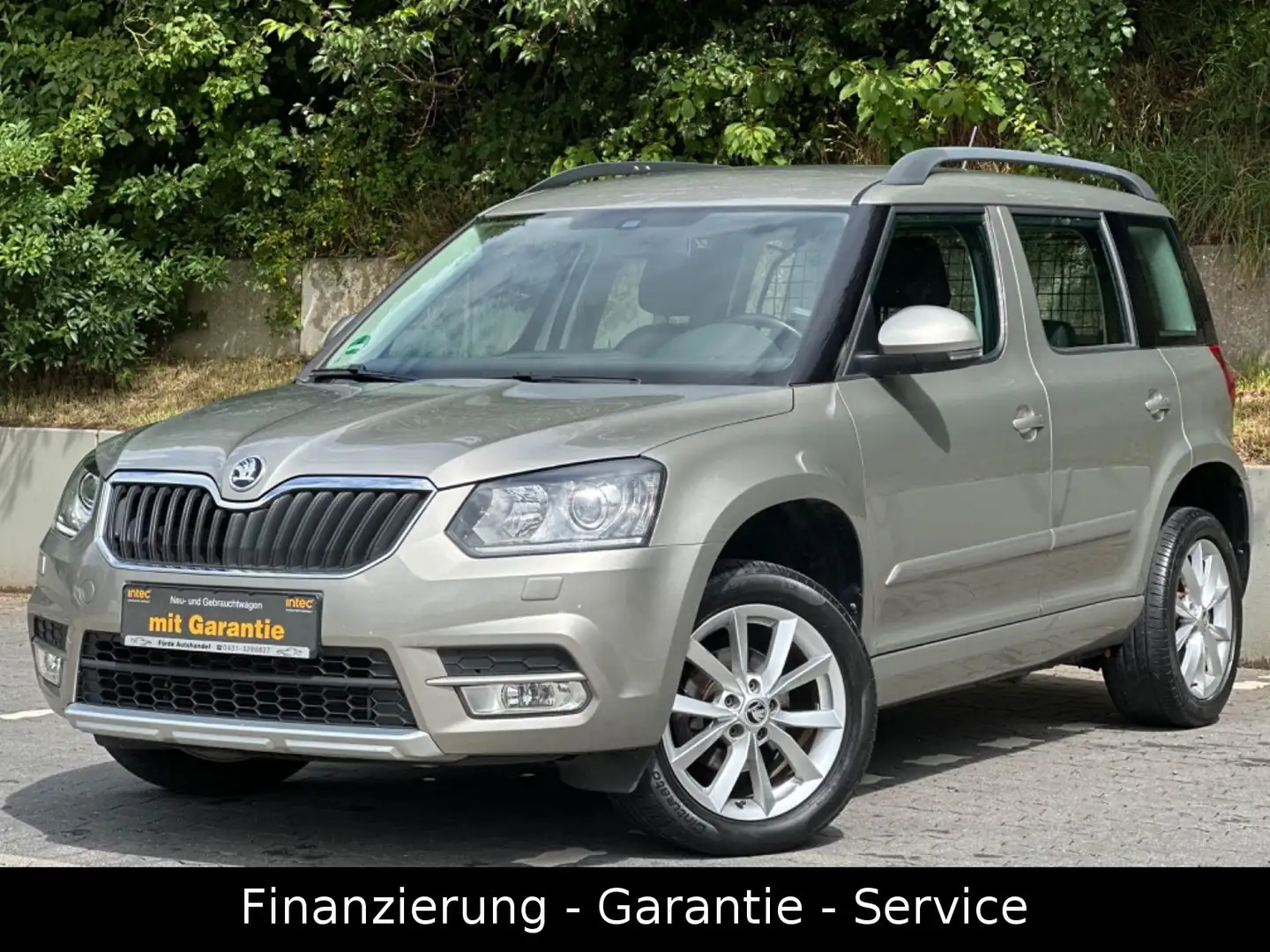 Skoda Yeti 1.4 TSI DSG Elegance/NAVI/XENON/AHK/MEDIA Beige - 1