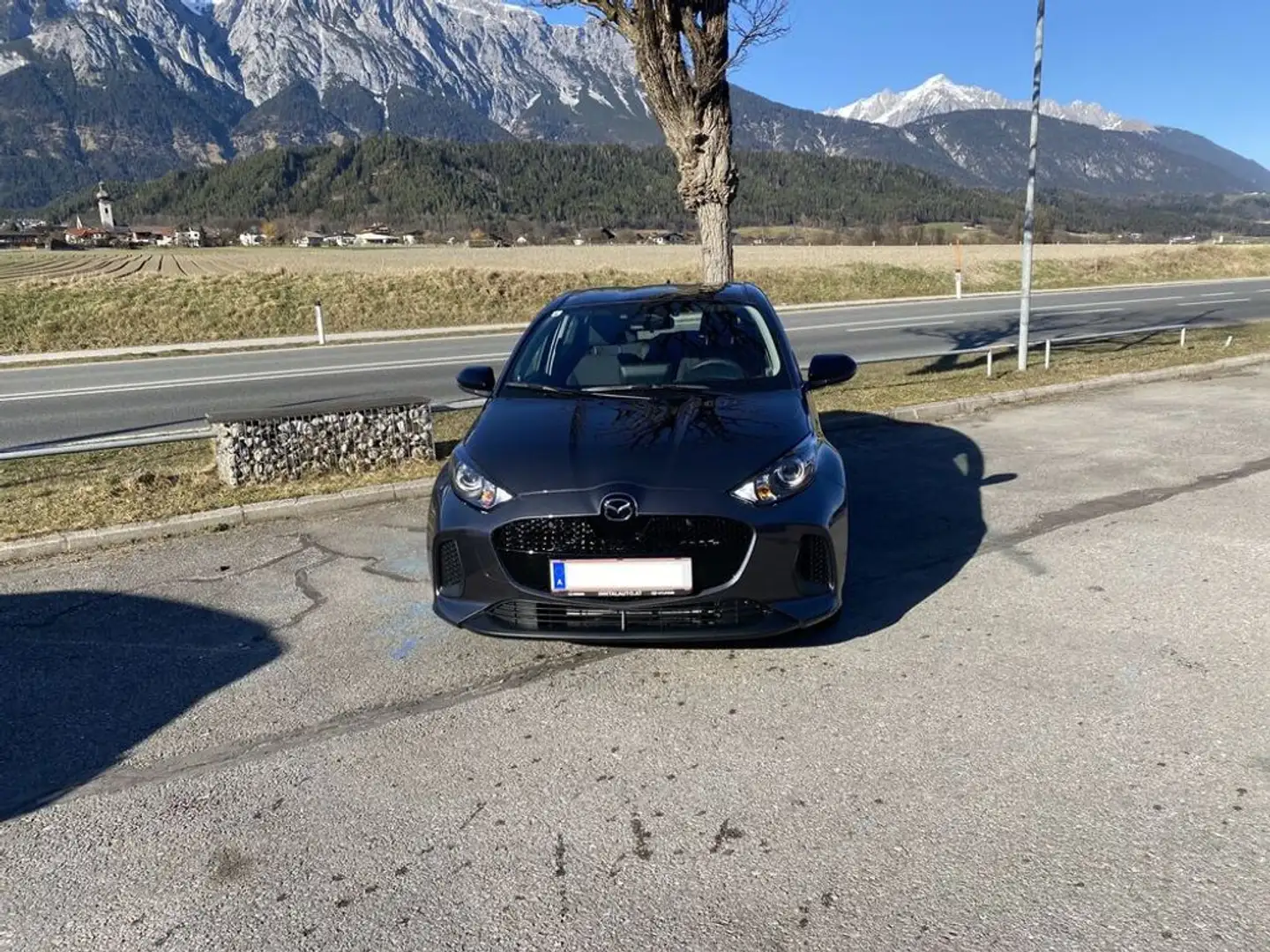 Mazda 2 Hybrid 116ps AT 2WD EXCLUSIVE-LINE Grau - 2