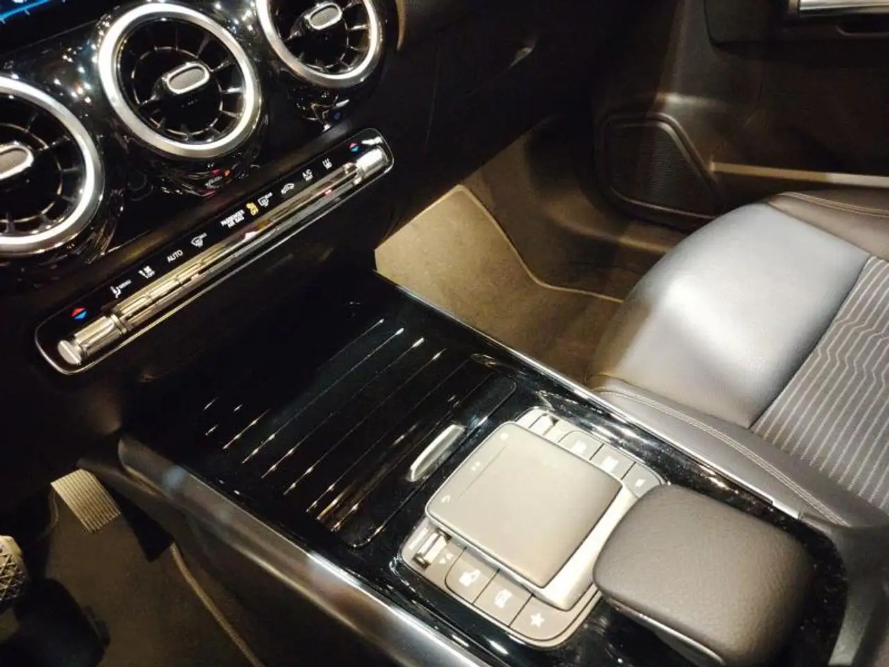 Mercedes-Benz B-Class eq-power Sport Plus auto, миниатюра 15