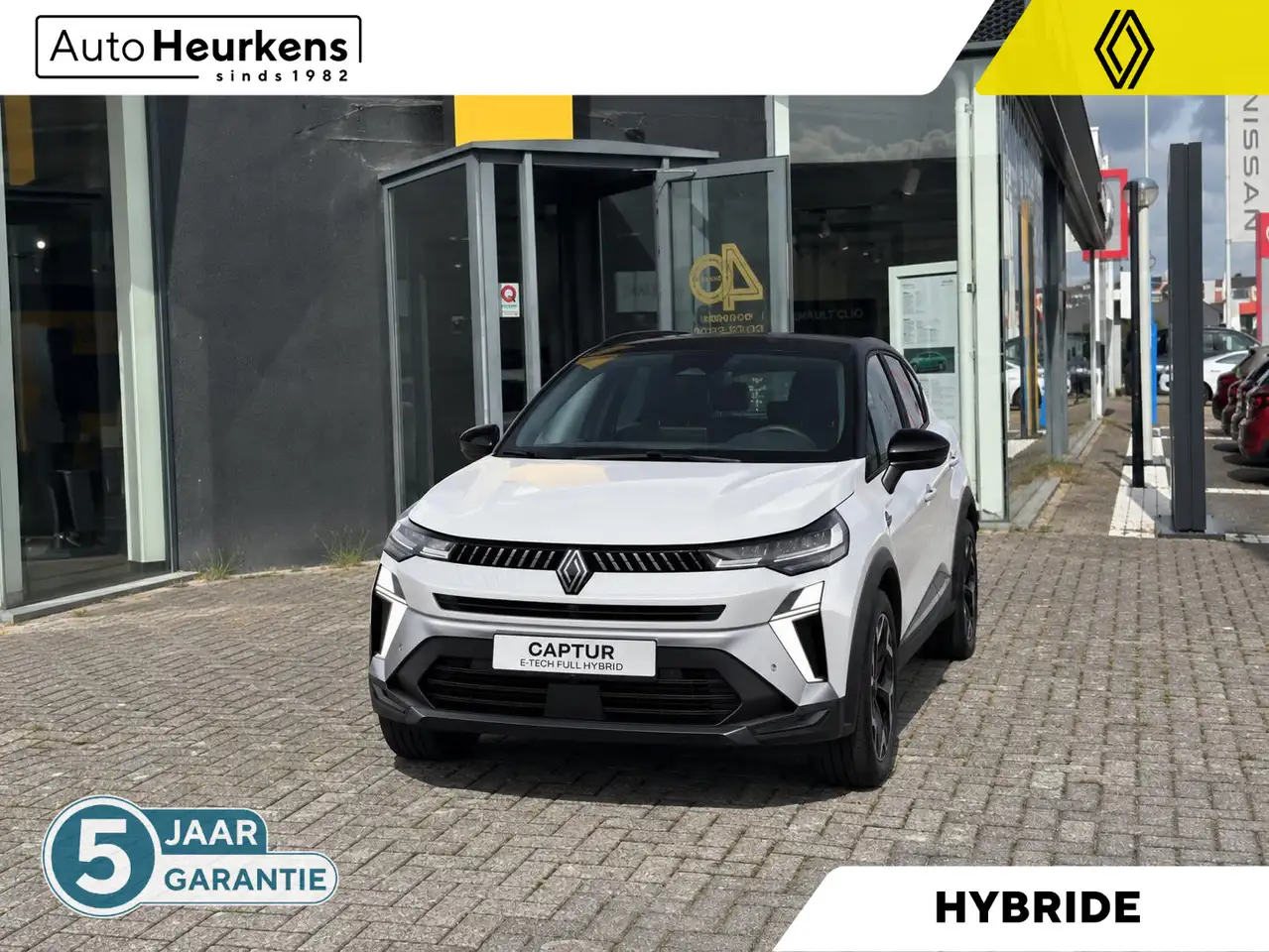 Renault Captur Esprit Alpine Full Hybrid E-Tech 160 l Meer dan € — photo 1 of 7