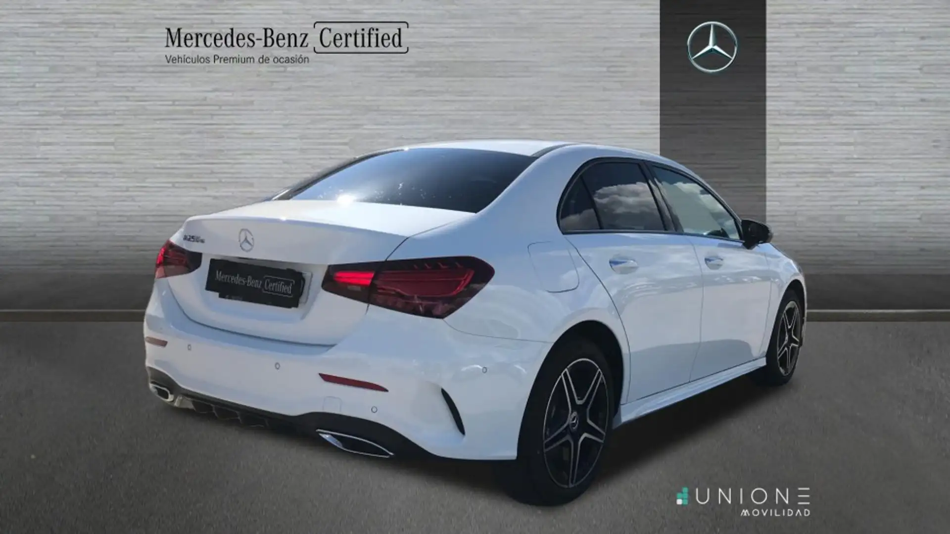 Mercedes-Benz A 250 e Berlina con tecnología híbrida - 2