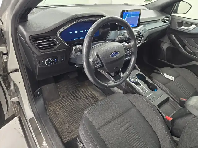 Ford Focus view 7