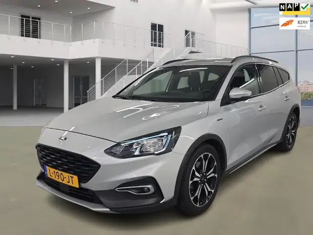 Ford Focus main image