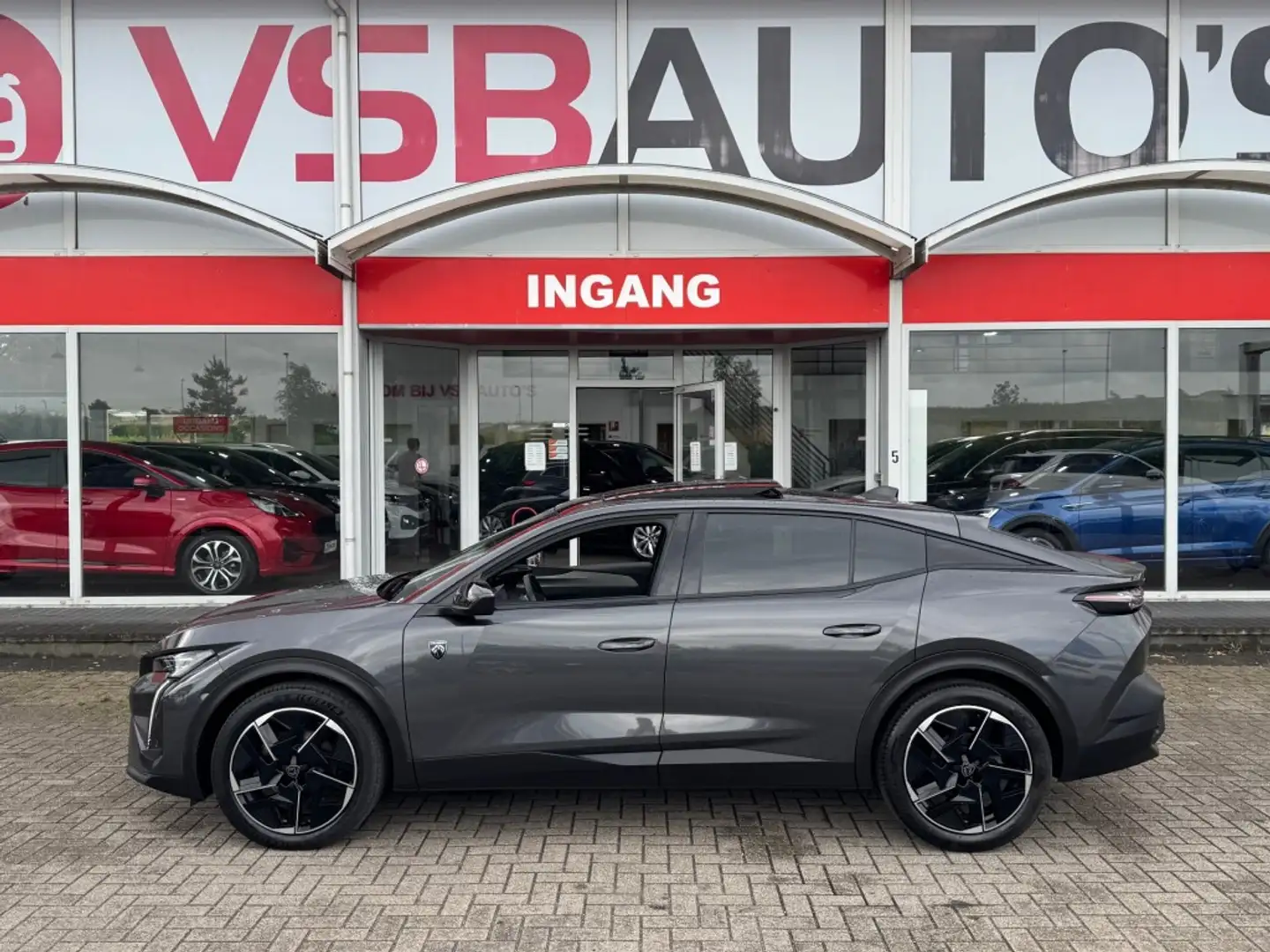 Peugeot 408 1.2 PURETECH AUT. GT NAVI PANO-DAK CAMERA CARPLAY Grijs - 2