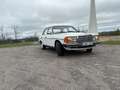 Mercedes-Benz 200 D Beige - thumbnail 3