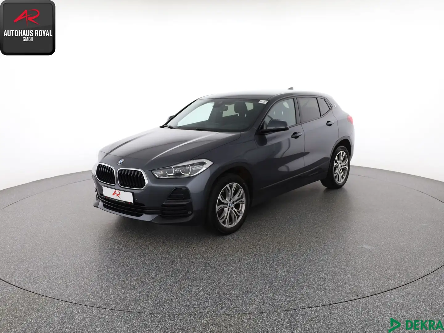 BMW X2 X2 sDrive18d ADVANTAGE SHADOW KAMERA,SPORTSITZE Grau - 1