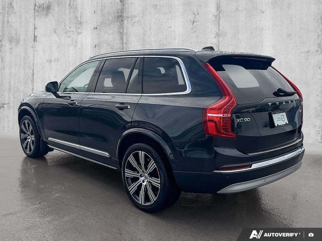 2022 Volvo XC90 T6 AWD Inscription (7-Seat) alt 4