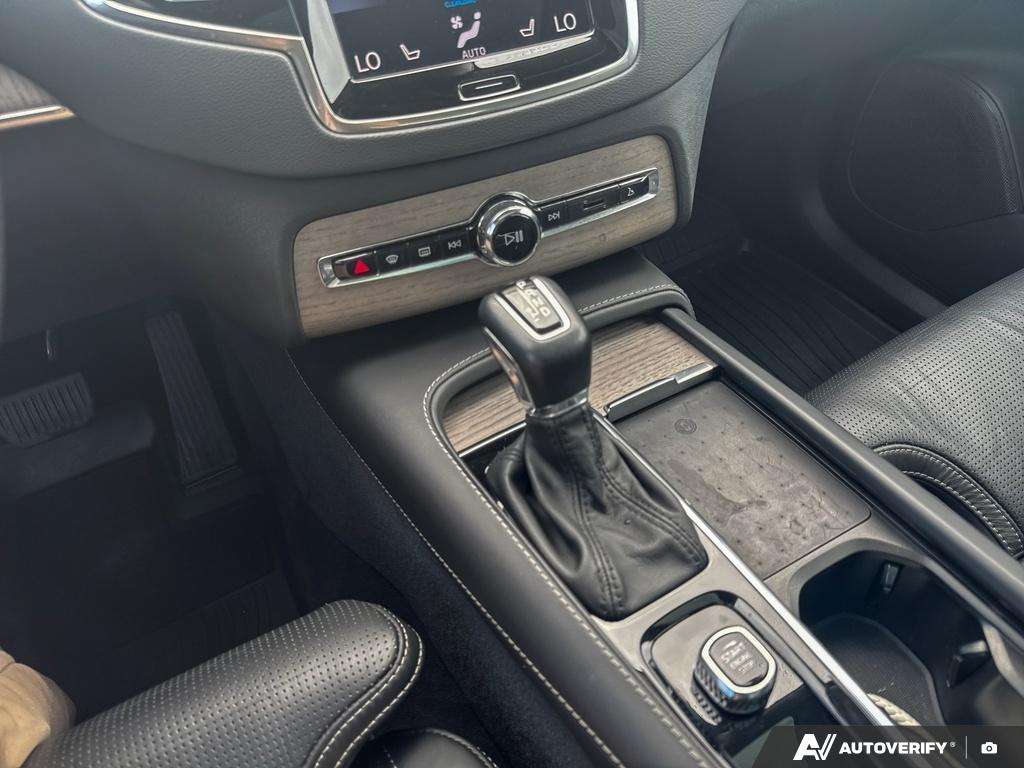 2022 Volvo XC90 T6 AWD Inscription (7-Seat) thumb 17