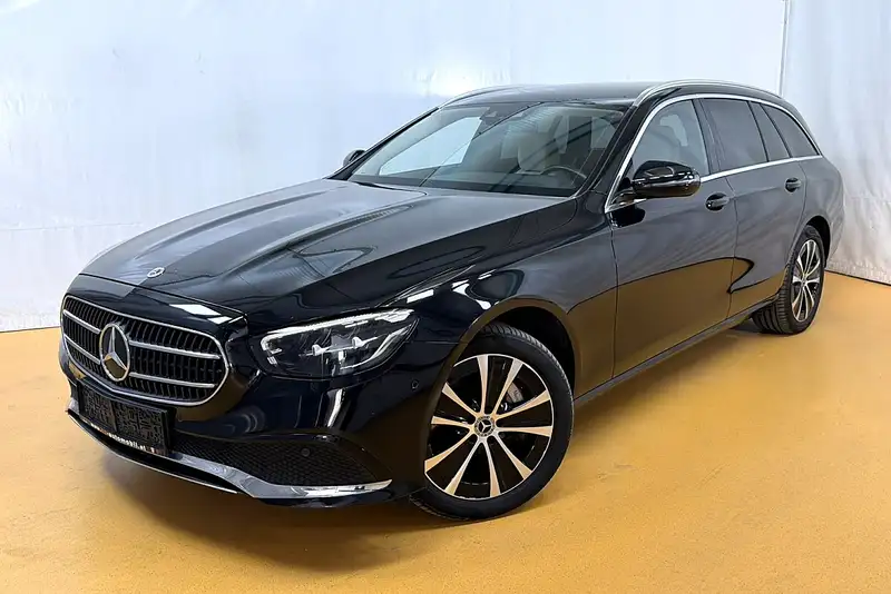 MERCEDES-BENZ Clasa E