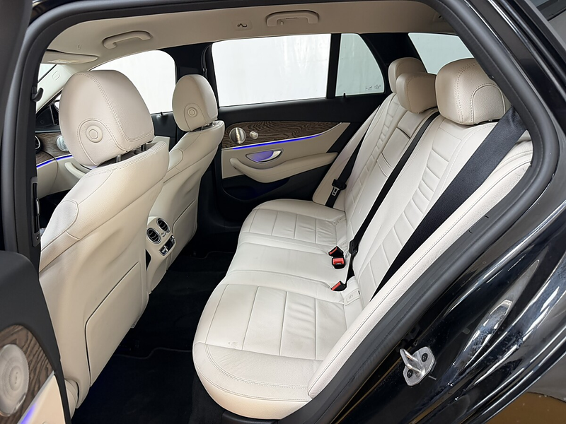 Mercedes-Benz E 300 de PHEV T 4Matic Austria Edition Aut. — photo 8