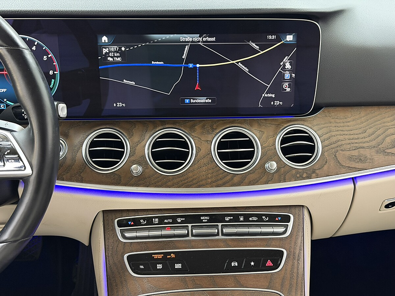 Mercedes-Benz E 300 de PHEV T 4Matic Austria Edition Aut. — photo 12