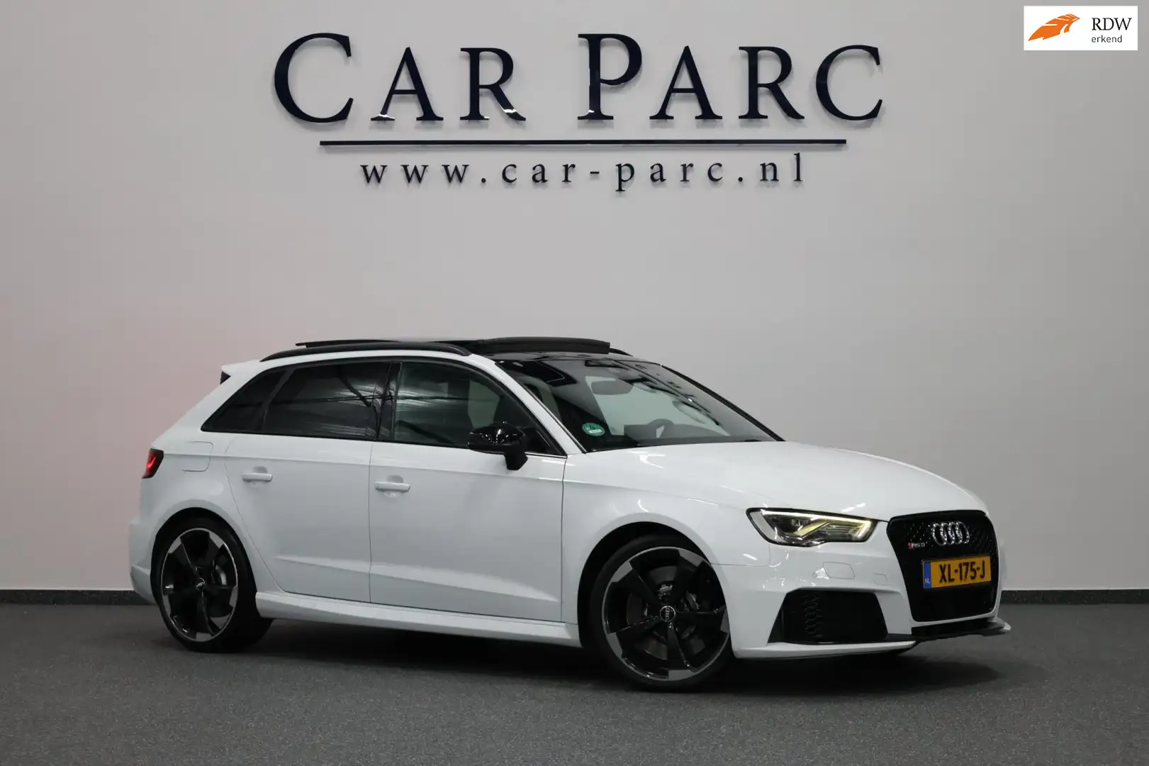 Audi RS3 Sportback 2.5 TFSI quattro Pro Line Plus LED/B&O/L Wit - 1