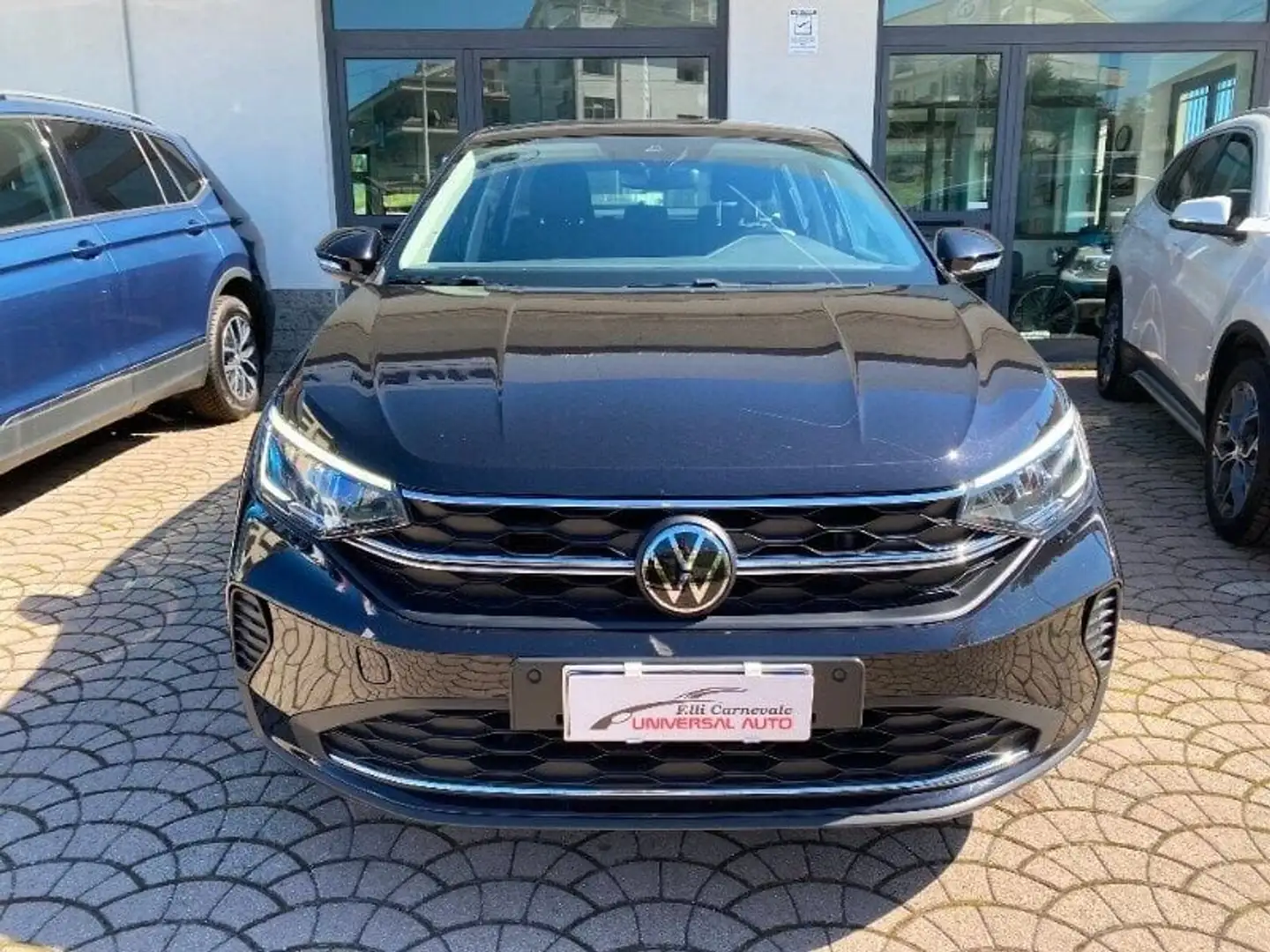 Volkswagen Taigo Taigo 1.0 TSI 110 CV Life Gris - 2