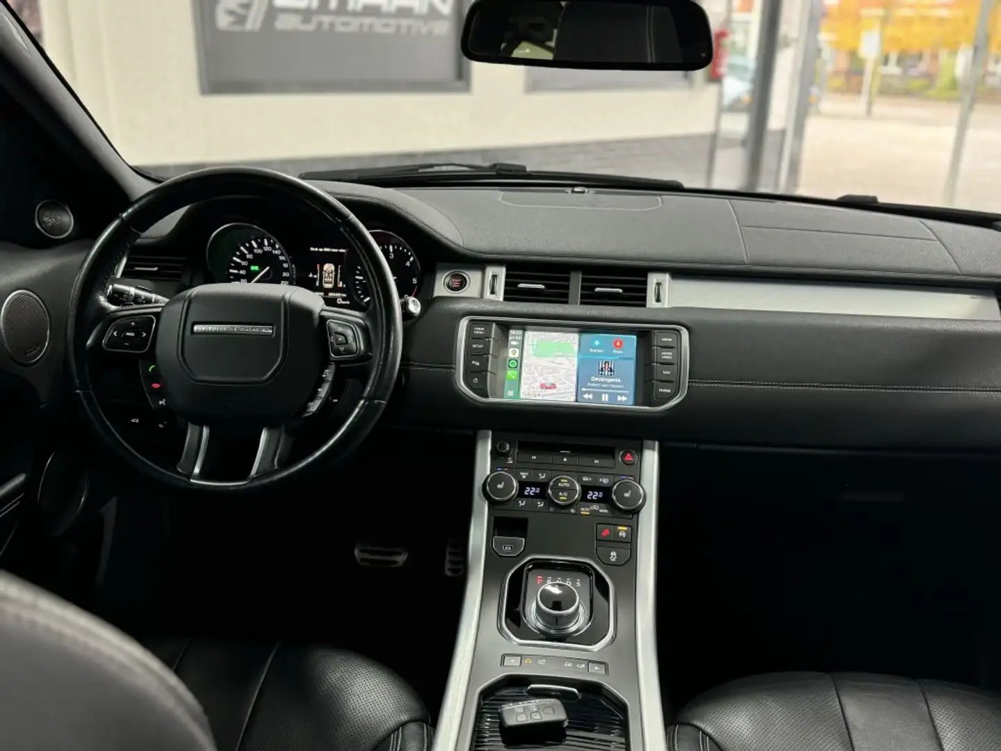 Land Rover Range Rover Evoque 2.2 TD4 4WD 150PK CARPLAY LEER Grijs - 2