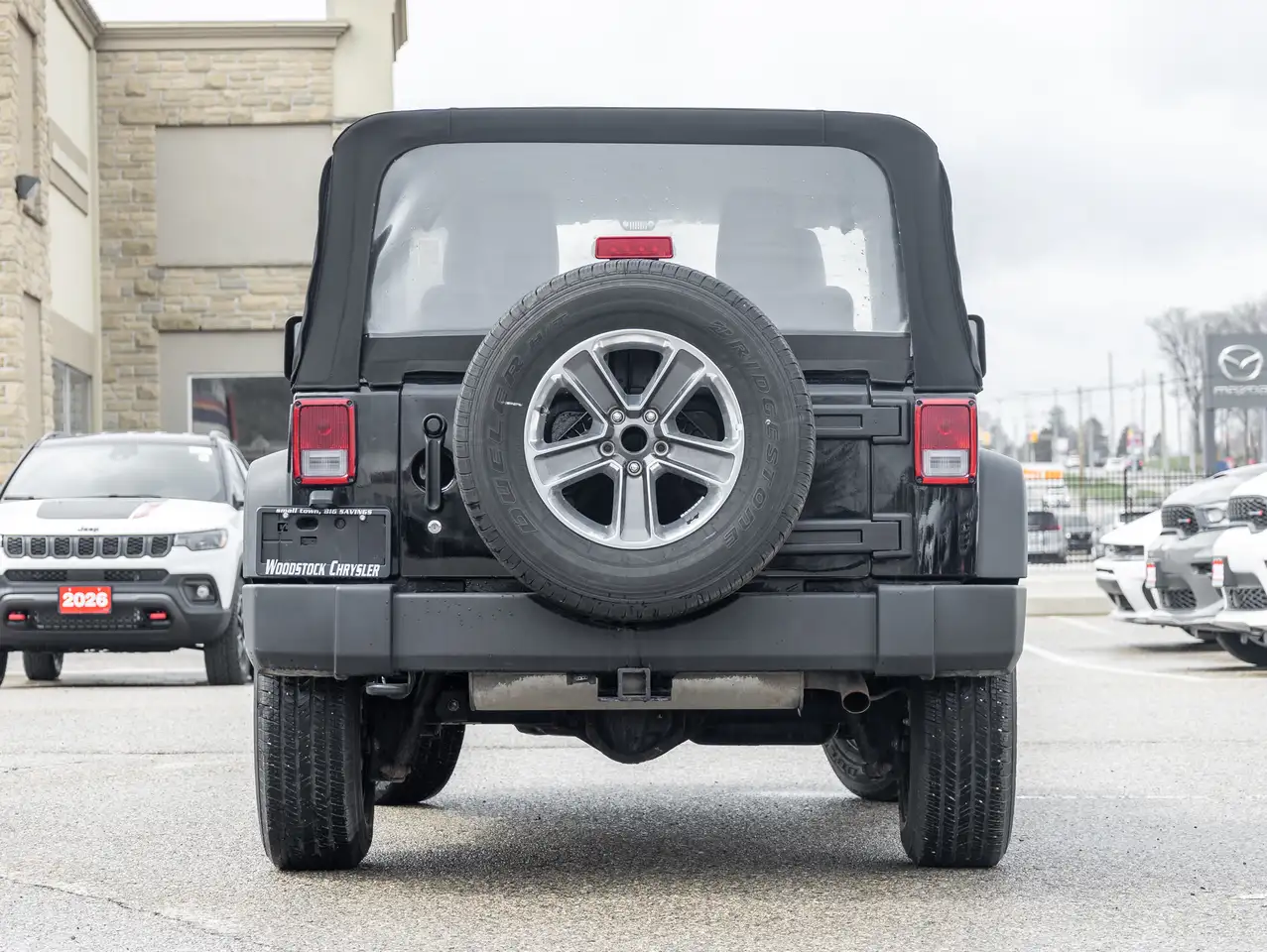 Jeep Wrangler снимка Jeep Wrangler