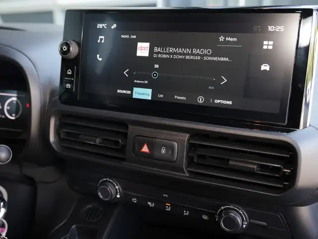 Citroen Berlingo view 9