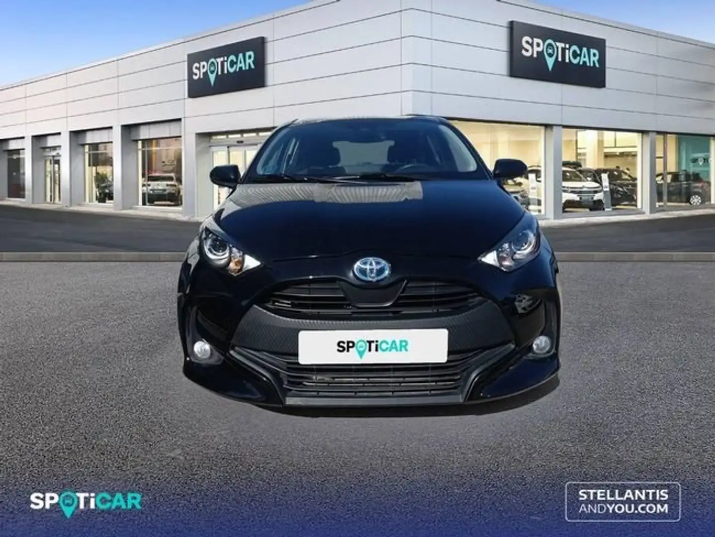 Toyota Yaris 120H 1.5 Active Tech Negro - 2