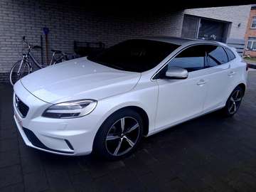V40 1.5 T2 Eco R-Design Geartronic