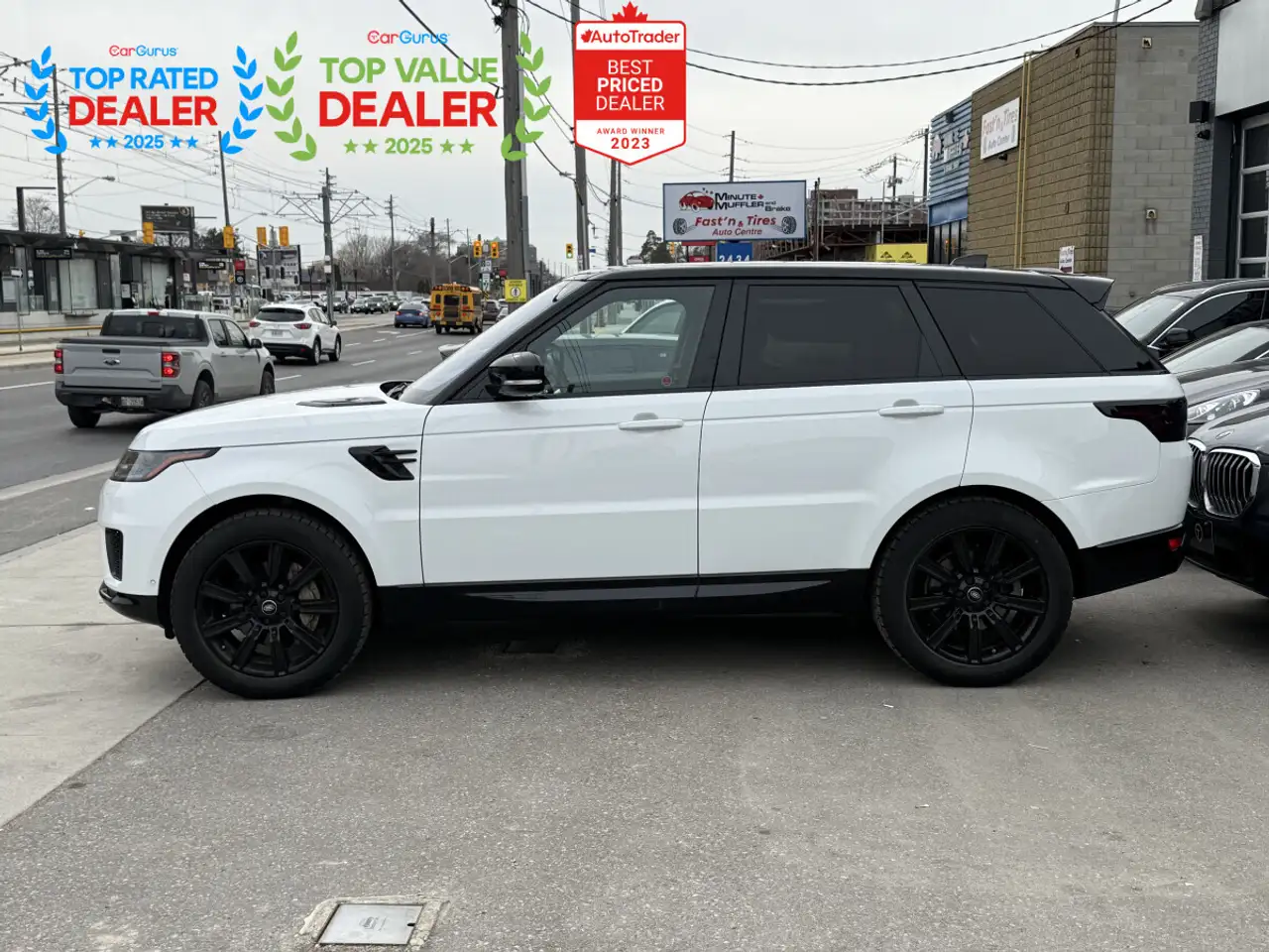 Land Rover Range Rover Sport снимка Land Rover Range Rover Sport