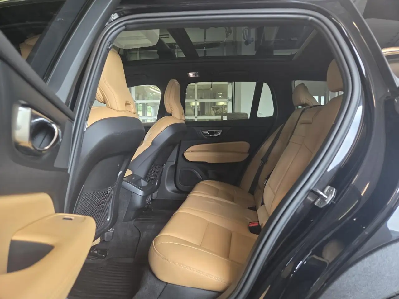 Volvo V60 Cross Country fotografie Volvo V60 Cross Country