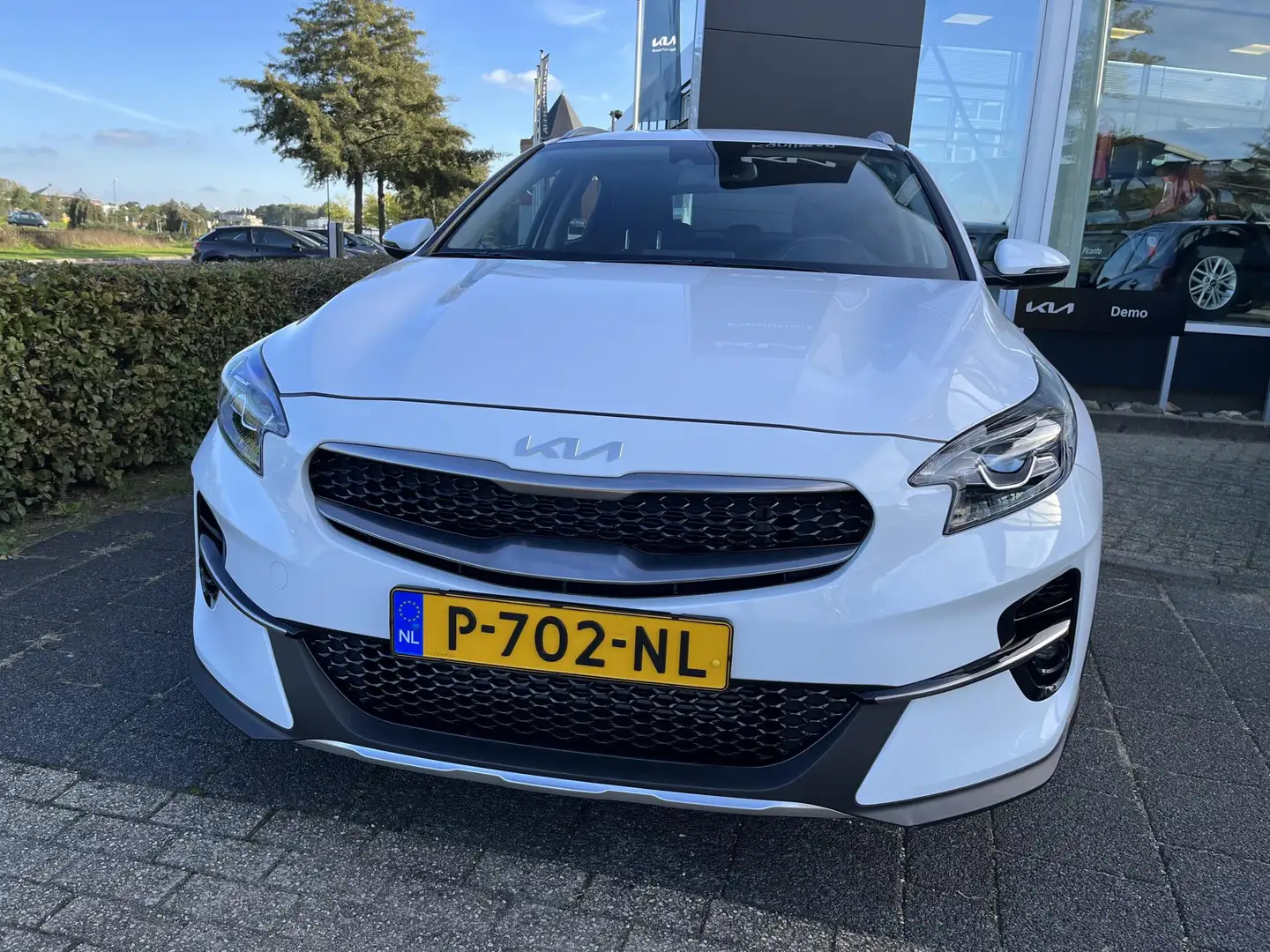 Kia XCeed 1.5 T-GDI MHEV DynamicLine | Trekhaak | Navigatie Wit - 2