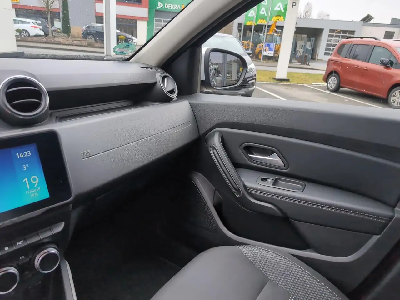 Renault Duster Prestige TCe 130 2WD PDC Navi Klima Sitzheizung, миниатюра 18