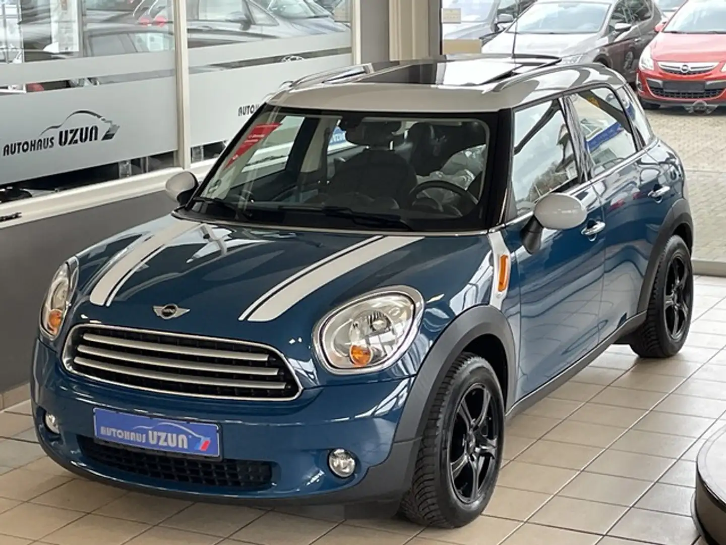 MINI Cooper Countryman D Aut Pano Motor nur 12.312 km Blau - 1