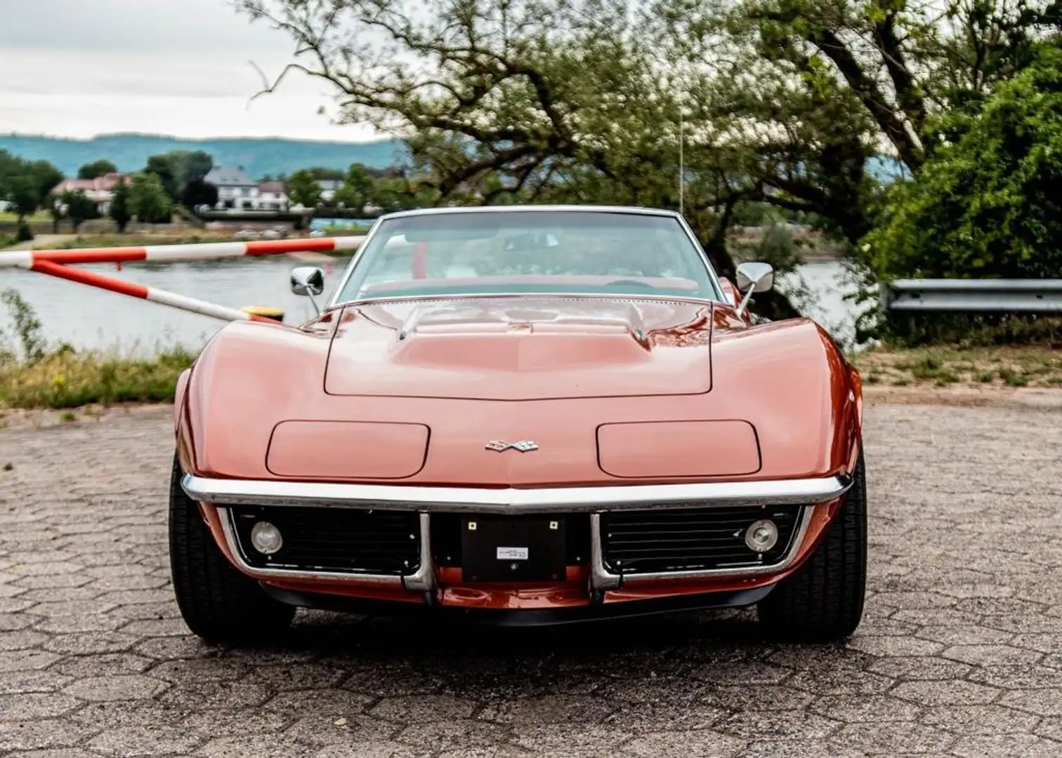Corvette C3 427 Big-Block Portocaliu - 1