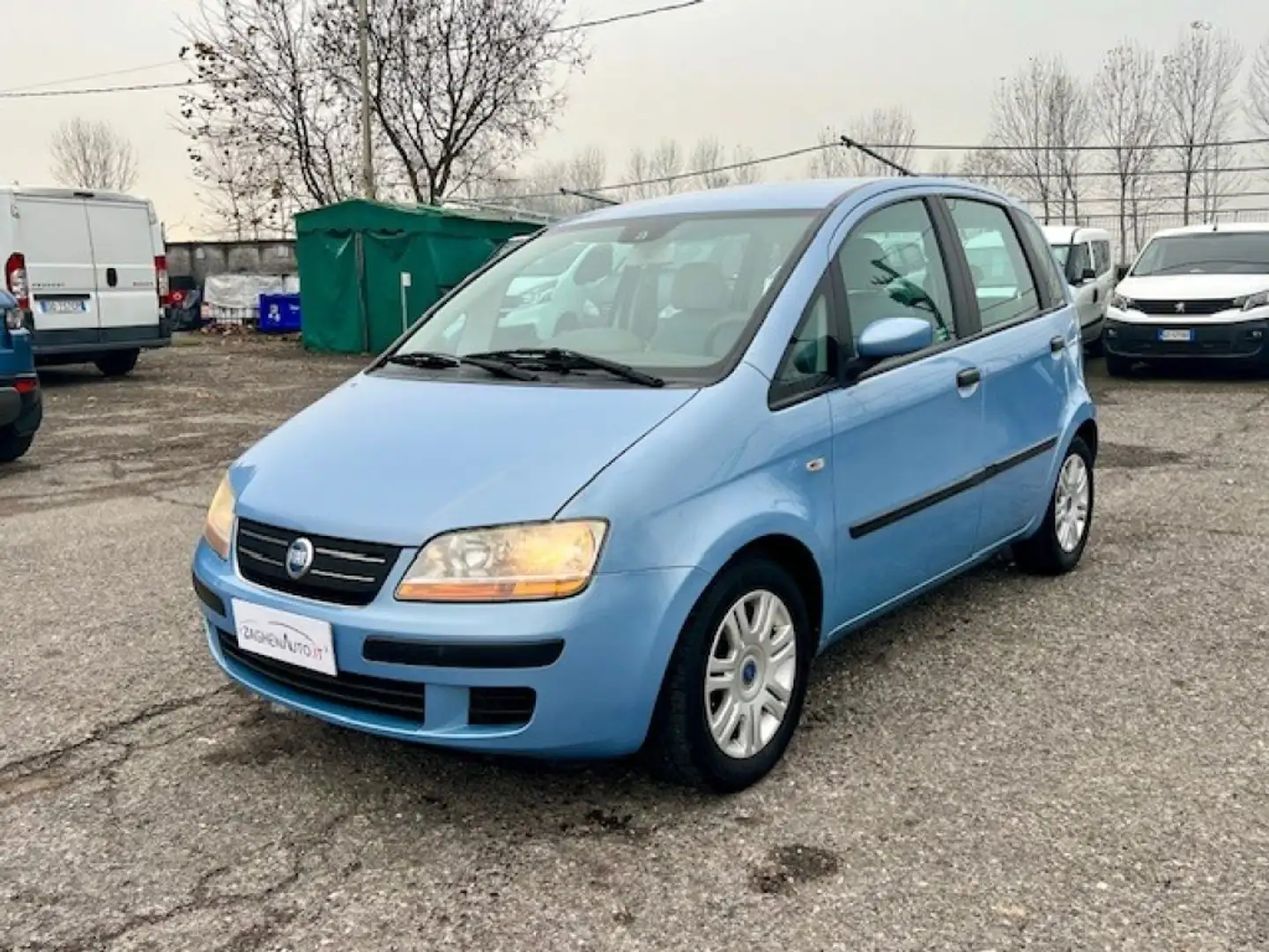 Fiat Idea 1.4 16V Dynamic Синій - 2