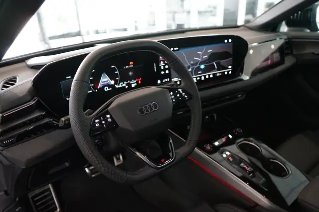 Audi A6 view 8