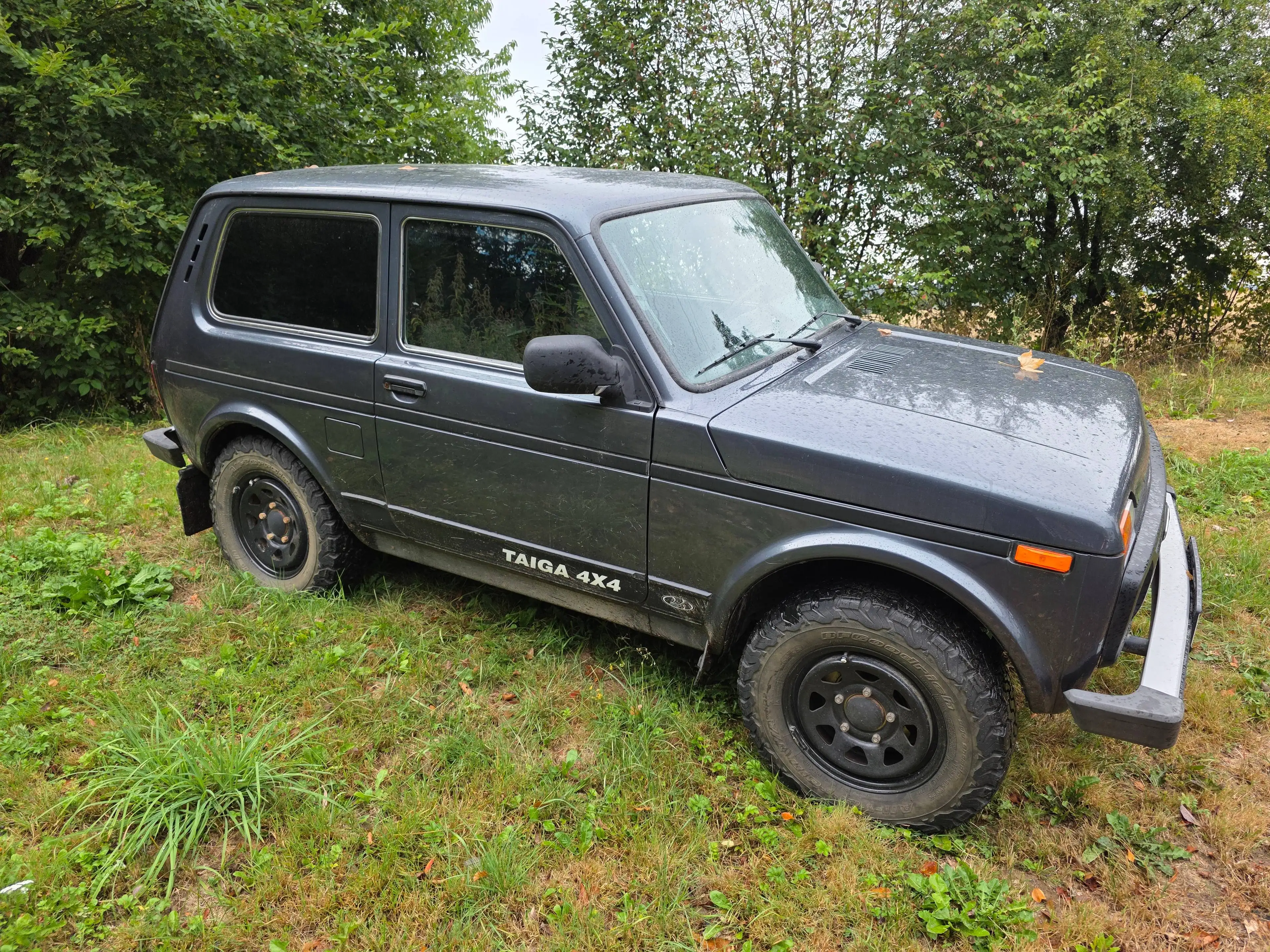 Lada Taiga 4x4, AHK, DOTZ, gepflegt, wenig km