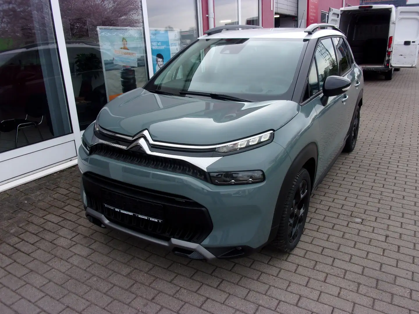 Citroen C3 Aircross Shine Pack Grijs - 1