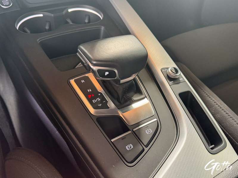 Photo du véhicule Audi A4