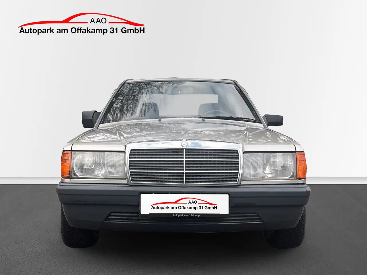 Mercedes-Benz 190 E W201 2.3 *AUTOMATIK*LEDER*SCHIEBEDACH, foto 6