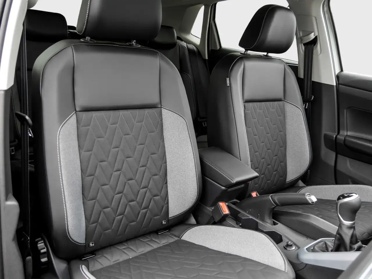 Volkswagen Polo ENERGY 1.0 TSI Life LED App-Conn. TravelAss. RK... 6