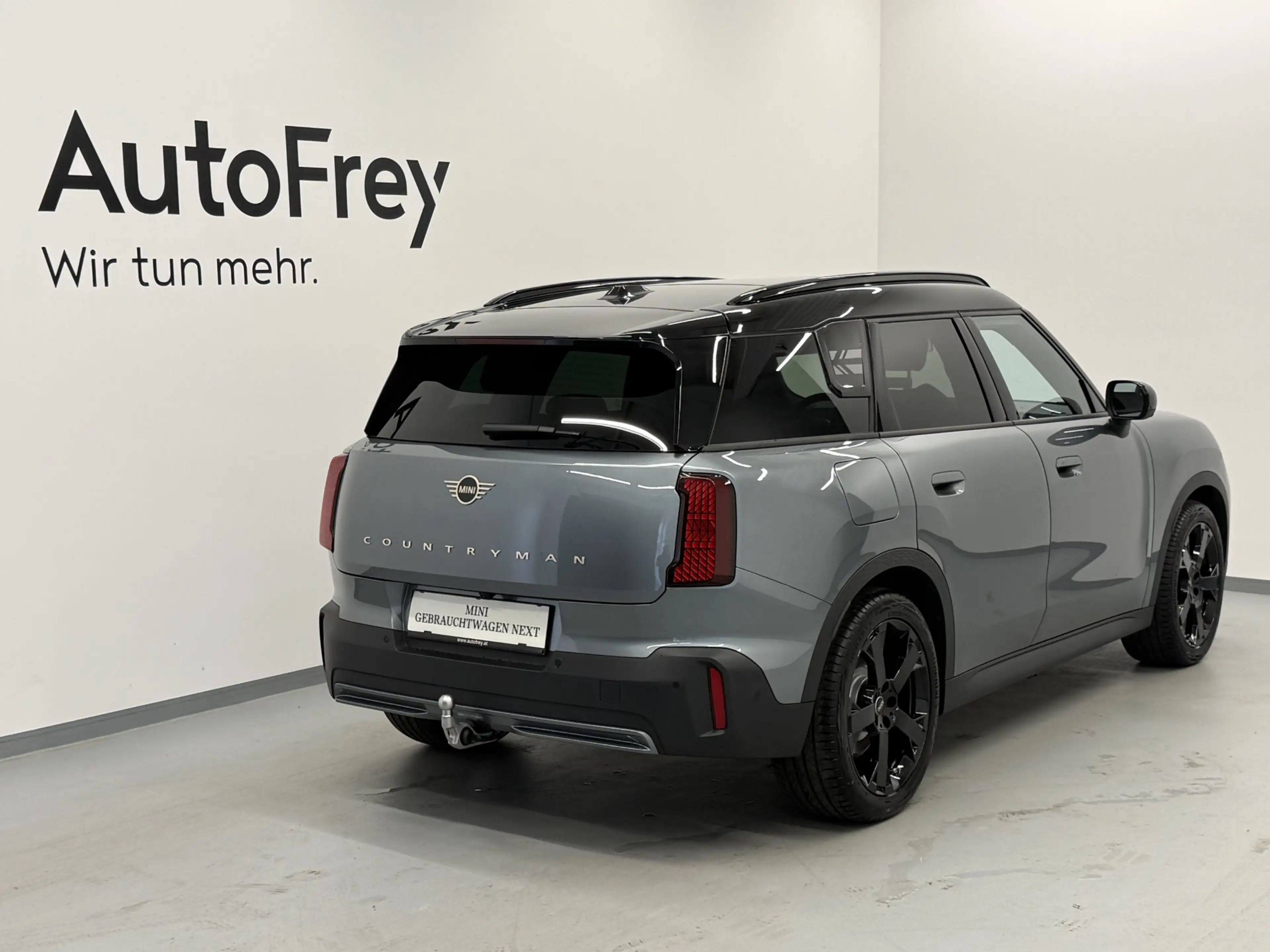MINI Countryman E 64.6kWh — photo 2
