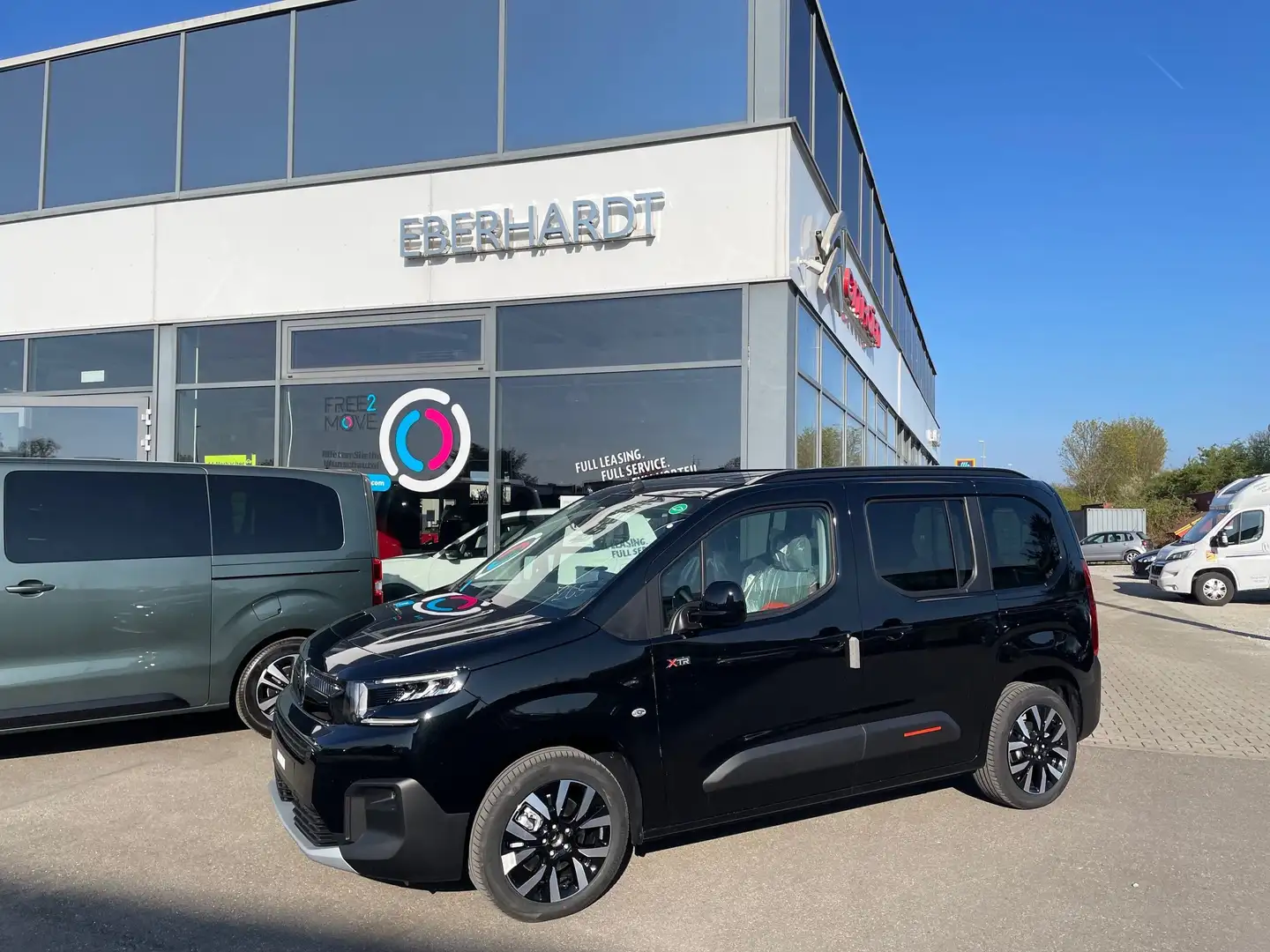 Citroen Berlingo ë 136 MAX M Elektro Schwarz - 1