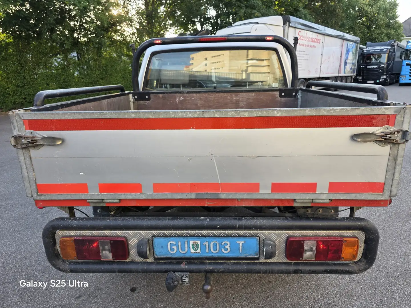 Nissan King Cab 2.5TD - 2