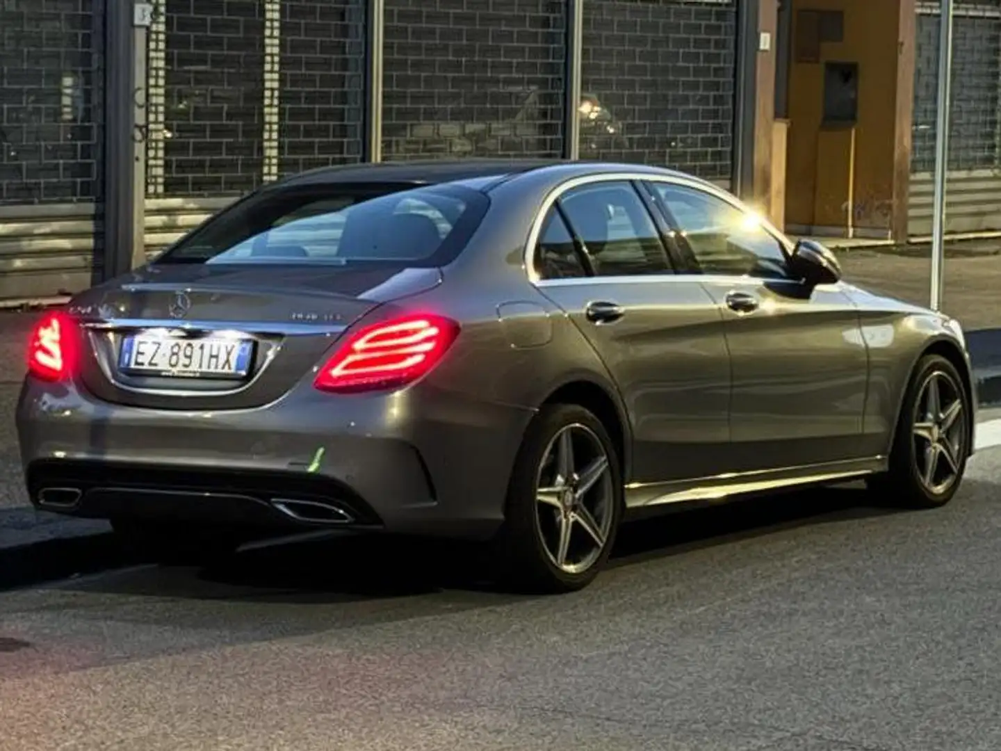 Mercedes-Benz C 250 4MATIC Grigio - 1