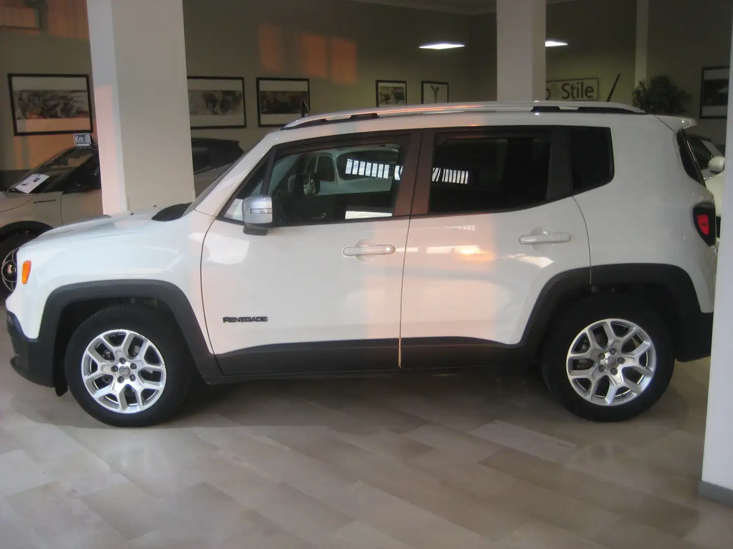 Jeep Renegade Renegade 1.6 mjt Limited fwd 120cv auto Bianco - 1